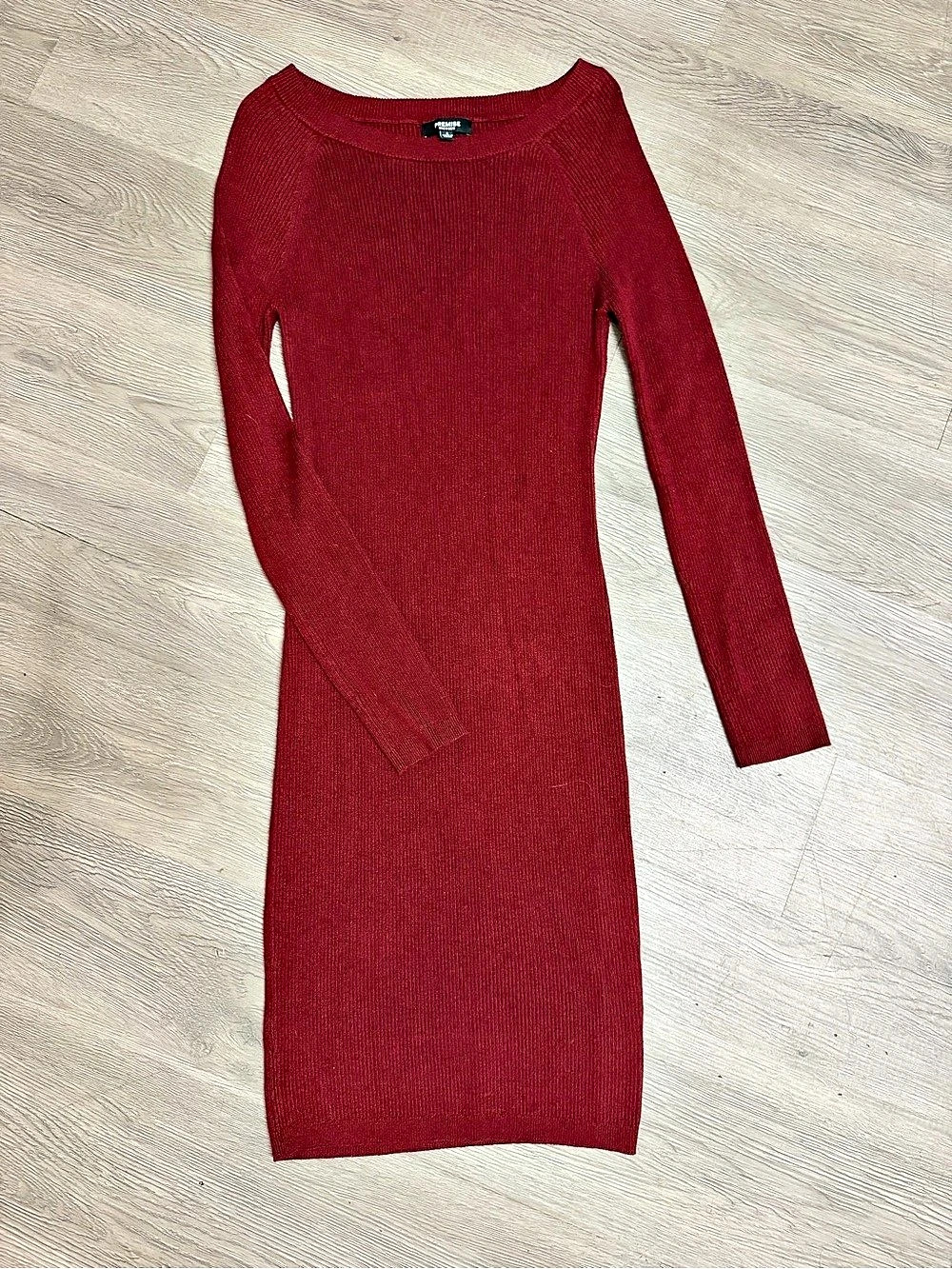 Premise Red Long Sleeve Midi Dress